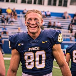 Meet your Posher, Adrian